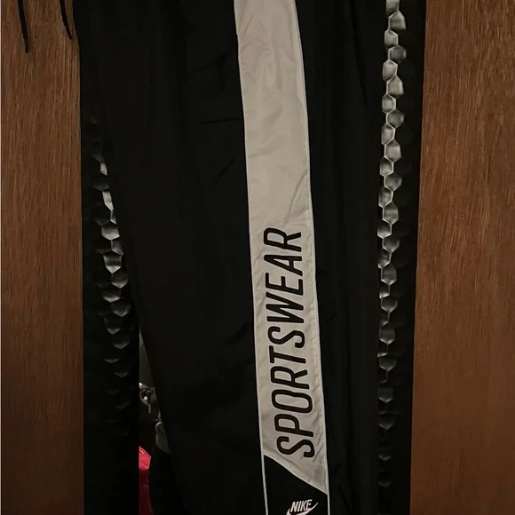 Nike Black and White Athletic Pants - Picture 3 of 11